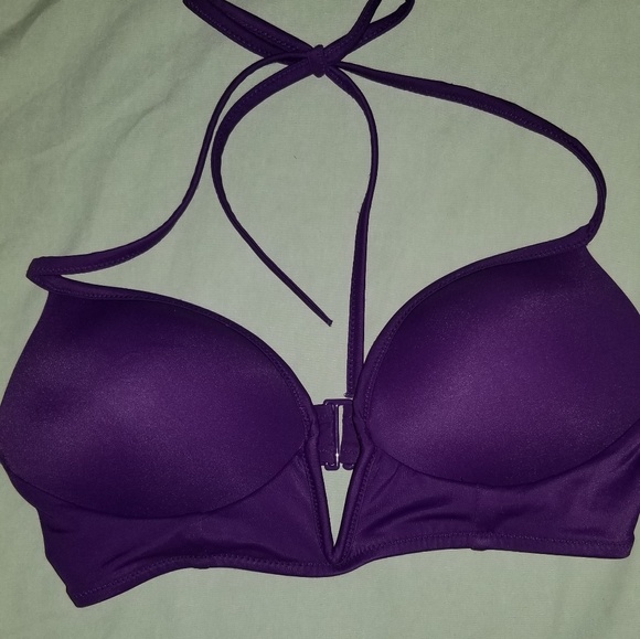 PINK Midline Plunge Halter Set
PINK Victo - Picture 1 of 4